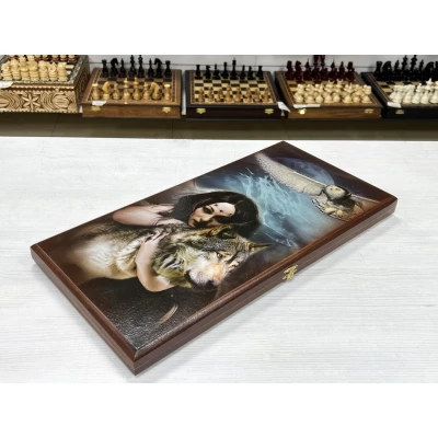 Нарды деревянные подарочные с цветным рисунком Девушка и волк средние 50 см