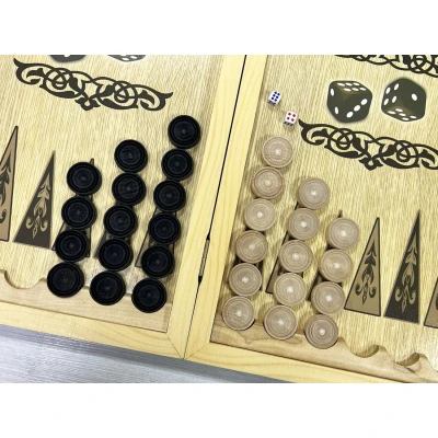 Нарды деревянные подарочные с цветным рисунком Девушка и волк средние 50 см