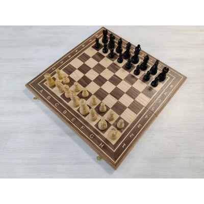 Шахматы Гамбит деревянные из ореха большие 50 на 50 см