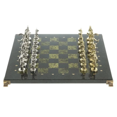 Шахматы подарочные Минотавр 36 на 36 см змеевик