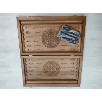 Нарды деревянные подарочные Тройка лошадей из массива бука