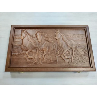 Нарды деревянные подарочные Тройка лошадей из массива бука