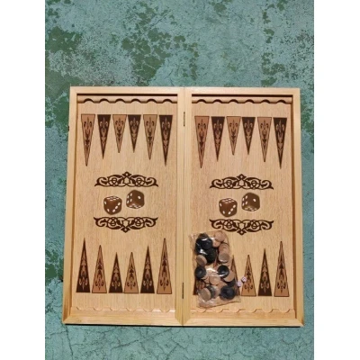 Нарды деревянные Медвежий оскал большие 60 на 60 см