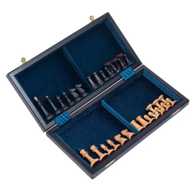 Шахматы подарочные из мореного дуба с фигурами из бука Люкс