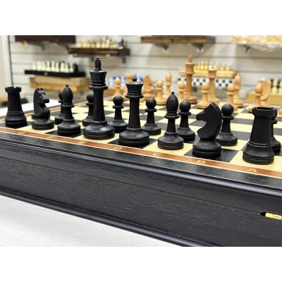 Шахматный ларец подарочный из мореного дуба средний