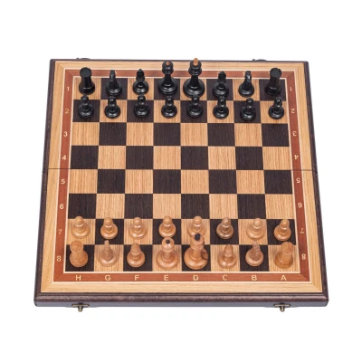 Шахматы подарочные из дуба с фигурами Стаунтон бук Люкс