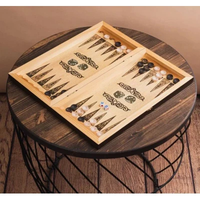 Шахматная доска с нардами и шашками Презент без фигур