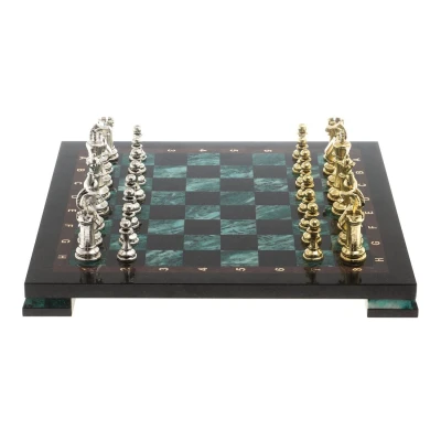 Шахматы из камня "Стаунтон" доска 40х40 см змеевик фигуры металл / Шахматы настольные / Набор шахмат / Шахматы сувенирные