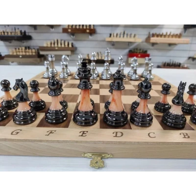 Шахматы подарочные Итальянский дизайн 41.5 см светлые