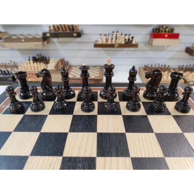 Шахматы карельская береза Стаунтон моренный дуб в ларце