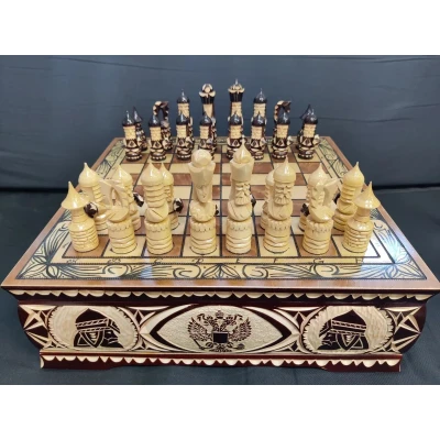 Шахматы ручной работы в ларце Баталия