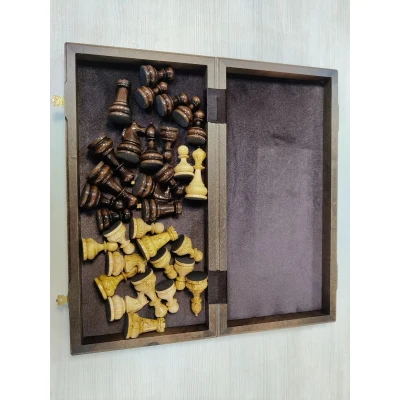 Шахматы эксклюзивные карельская береза и американский орех 50 на 50 см