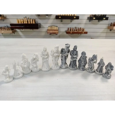 Шахматные фигуры подарочные Средневековье из литьевого мрамора без фигур