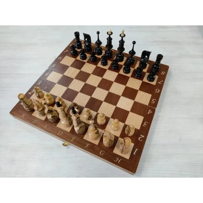 Шахматы подарочные Клен Презент 40х40 см