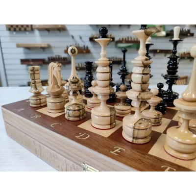 Шахматы подарочные Клен Презент 40х40 см