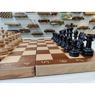 Шахматы классические с премиальными фигурами из бука 40 см