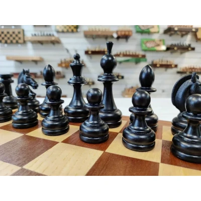 Шахматы классические с премиальными фигурами из бука 40 см