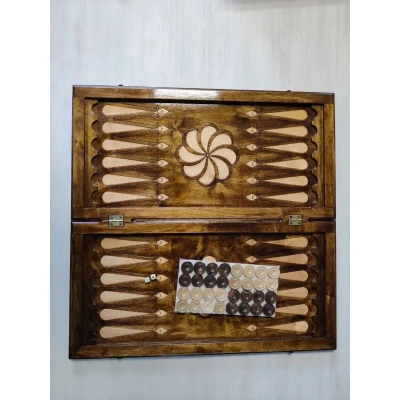 Нарды подарочные Паук из дерева 60 на 60 см с чехлом