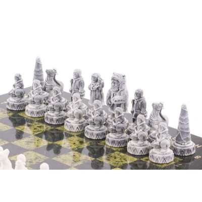 Шахматы Северные народы доска змеевик