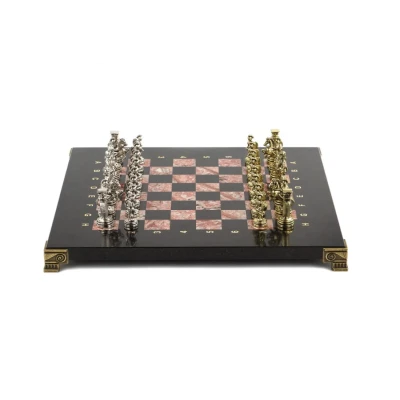 Шахматы подарочные Римские воины змеевик, креноид 28 на 28 см