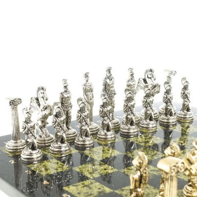 Шахматы подарочные с металлическими фигурами Битва 40 на 40 см змеевик