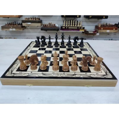 Шахматы резные Королевские из дуба большие