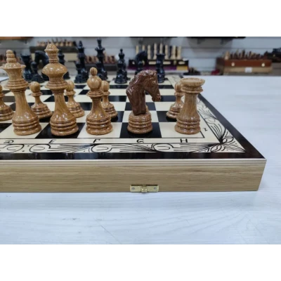 Шахматы резные Королевские из дуба большие