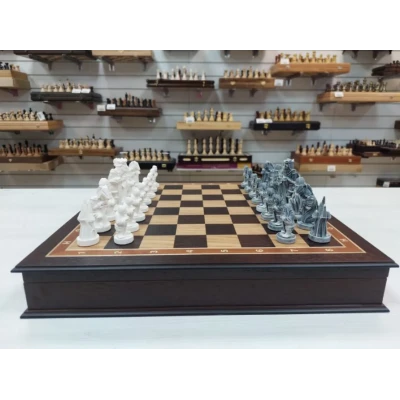 Шахматы в ларце подарочные средневековье темные