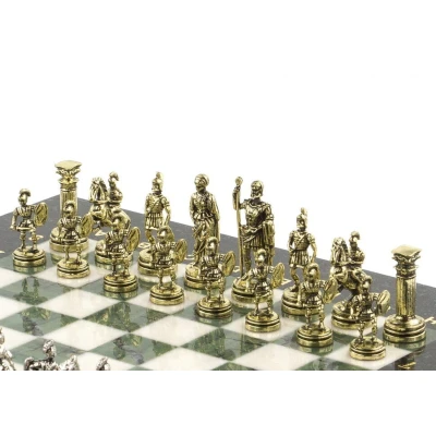 Шахматы Римские воины 28х28 см из офиокальцита и мрамора