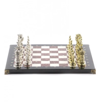 Шахматы Средневековые рыцари доска 44х44 см из камня