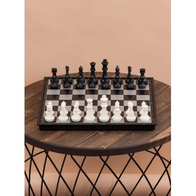 Шахматы магнитные Черно-белые