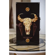 Нарды янтарные Бык Тотем из мореного дуба