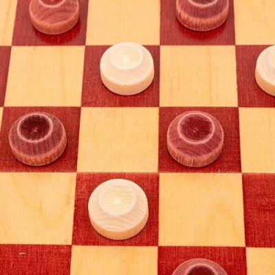 Шахматы нарды шашки Кировские большие