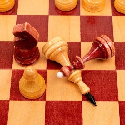 Шахматы нарды шашки Кировские большие