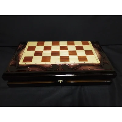 Шахматы нарды шашки Волк резные большие