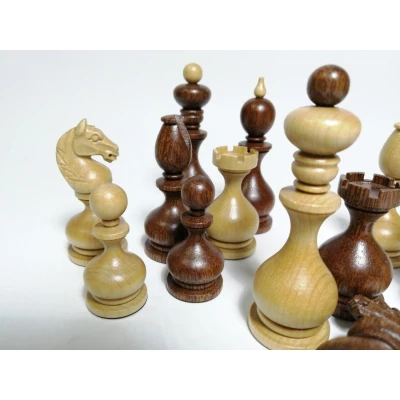 Шахматные фигуры Ферам, дуб