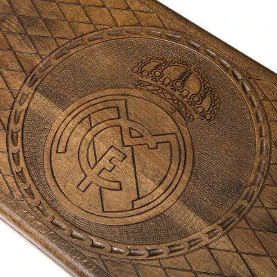 Нарды резные Реал Мадрид, Устян