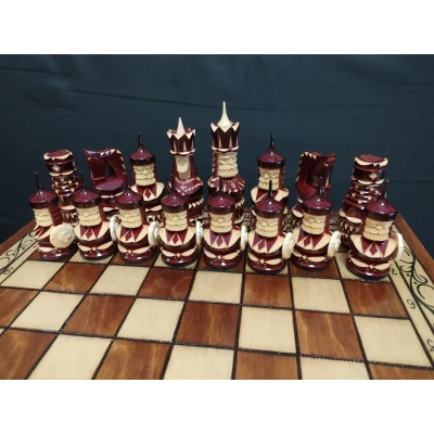 Шахматы в ларце ручной работы Крепость