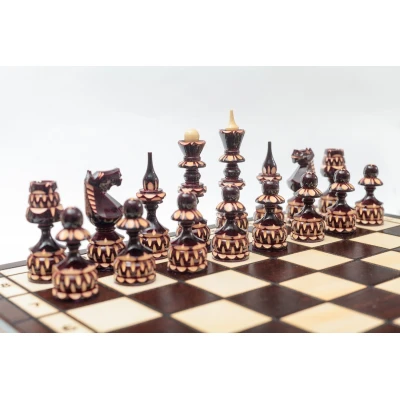 Шахматы резные Точенка