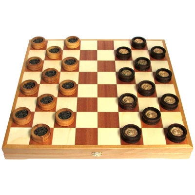 Шашки Герб России против СССР