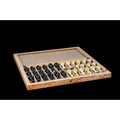 Шахматы янтарные на складной доске из карельской березы