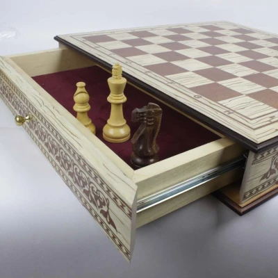 Шахматный ларец Nadir Lux ледяное дерево