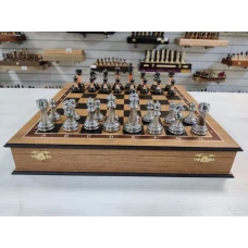 Шахматы подарочные Итальянский дизайн в ларце из дуба