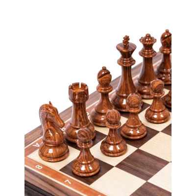 Шахматы подарочные из ореха с фигурами композит большие