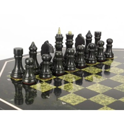 Шахматный стол с каменными фигурами змеевик 60х60х62 см