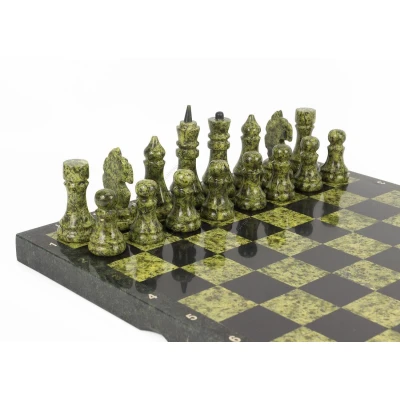 Шахматы камень змеевик доска 40х40 см