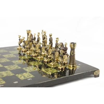Шахматы Римские бронза змеевик 40х40 см