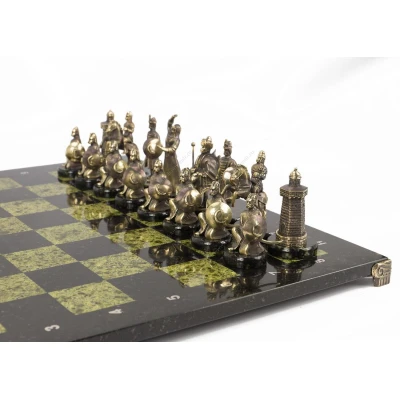 Шахматы Турецко-европейская война змеевик бронза 48х48 см