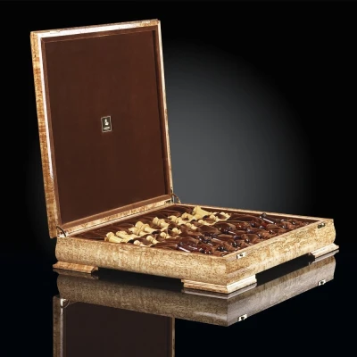 Шахматы Стаунтон Люкс (карельская береза/кокоболо)