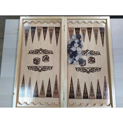 Нарды лошадь у реки